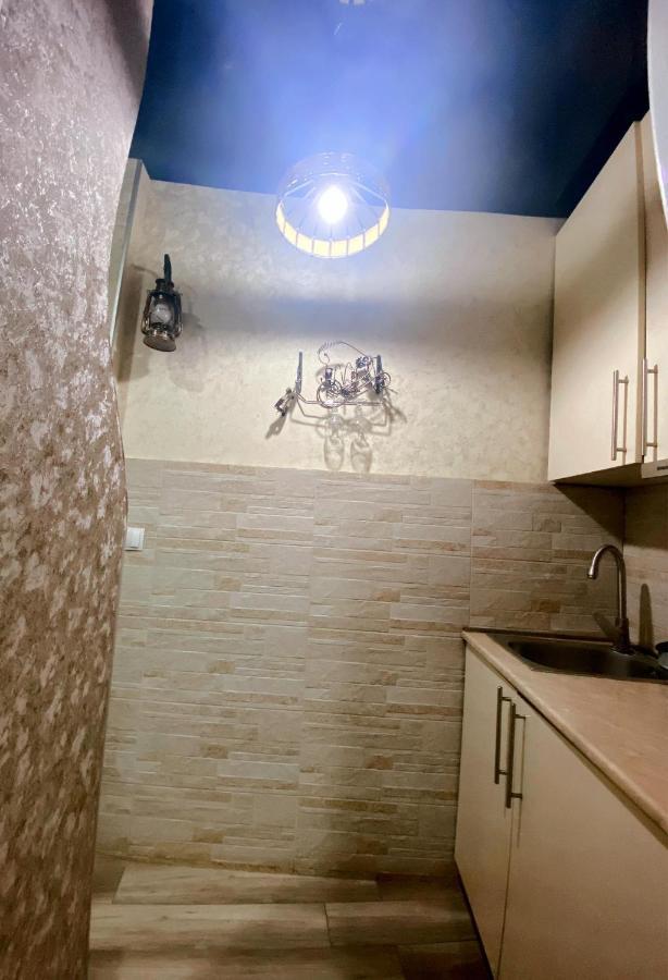 Apartment Ani Тбилиси Екстериор снимка